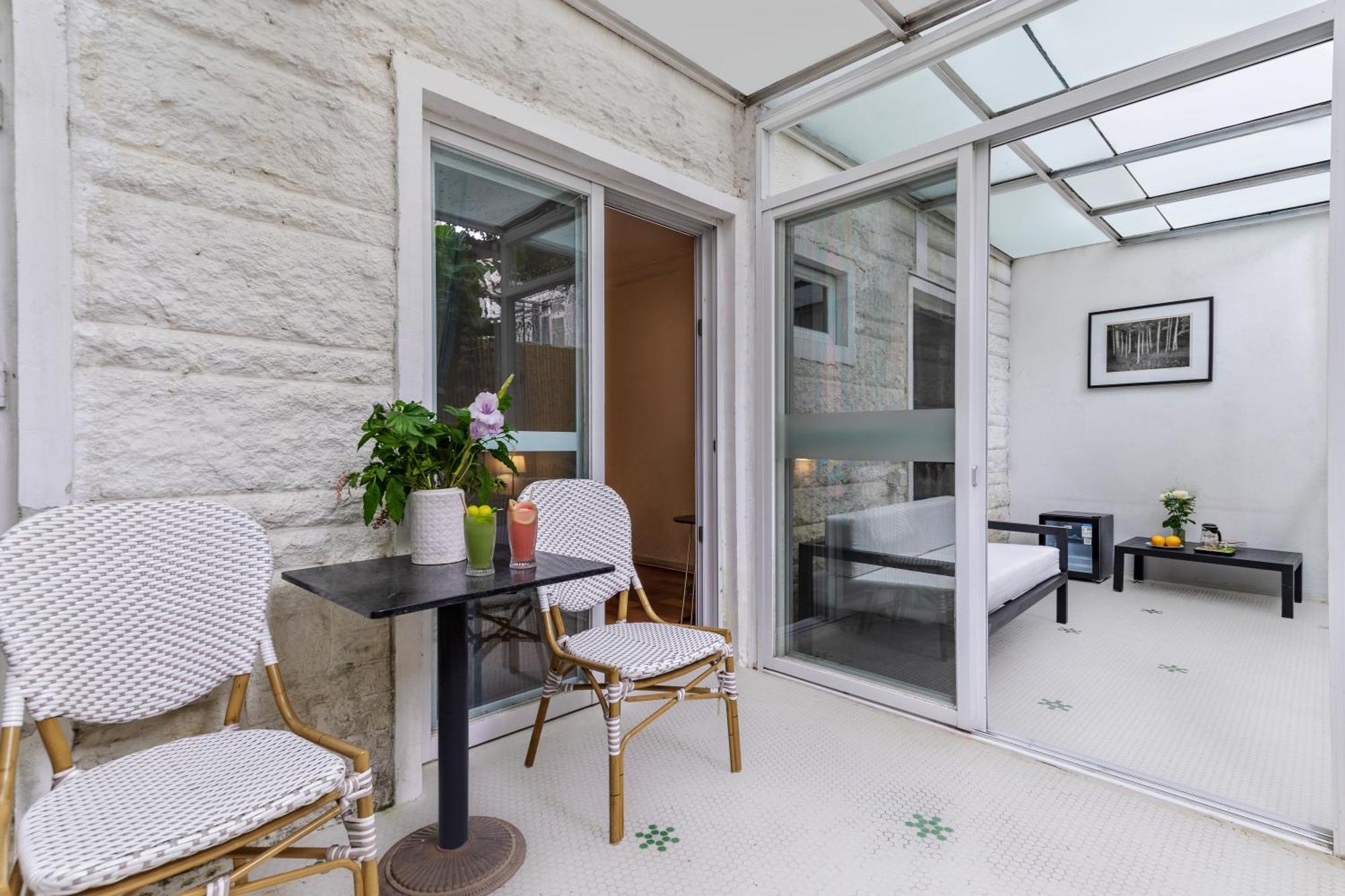 Shenzhen No'6 Garden Villa --French Window With Garden View,Close To Sea World &Shekou Ferry Port &K11 Ecoast &Subway Nearby ,Offer Western Food And Coffee &English Speaking With Tour Services Exterior photo