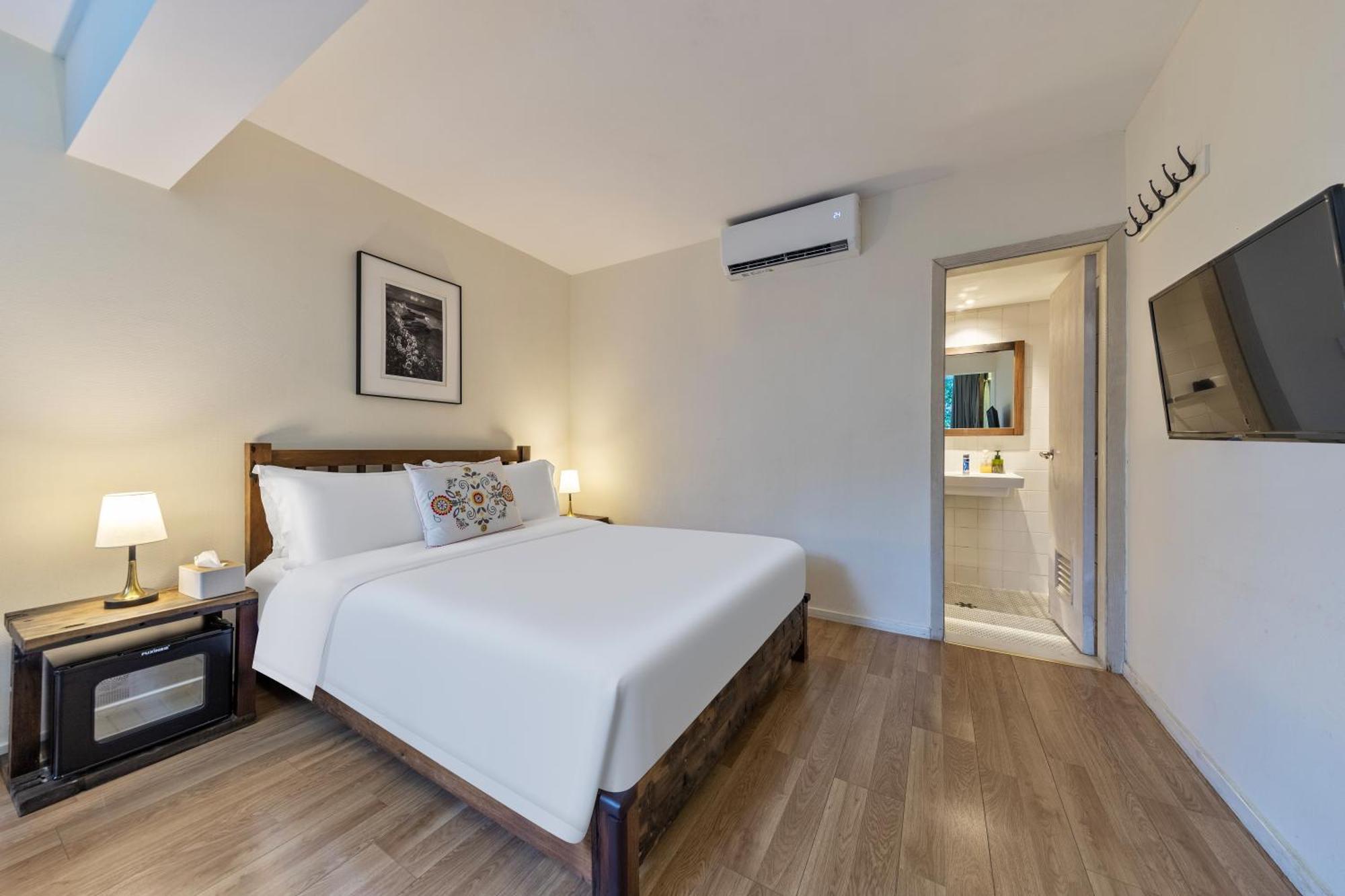 Shenzhen No'6 Garden Villa --French Window With Garden View,Close To Sea World &Shekou Ferry Port &K11 Ecoast &Subway Nearby ,Offer Western Food And Coffee &English Speaking With Tour Services Exterior photo